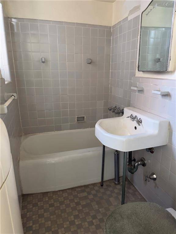 9430 Ridge BLVD #4D, Brooklyn, NY 11209