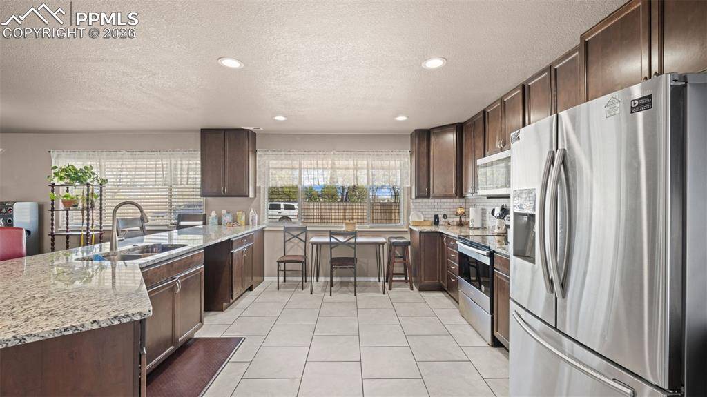140 N ELLICOTT HWY, Calhan, CO 80808
