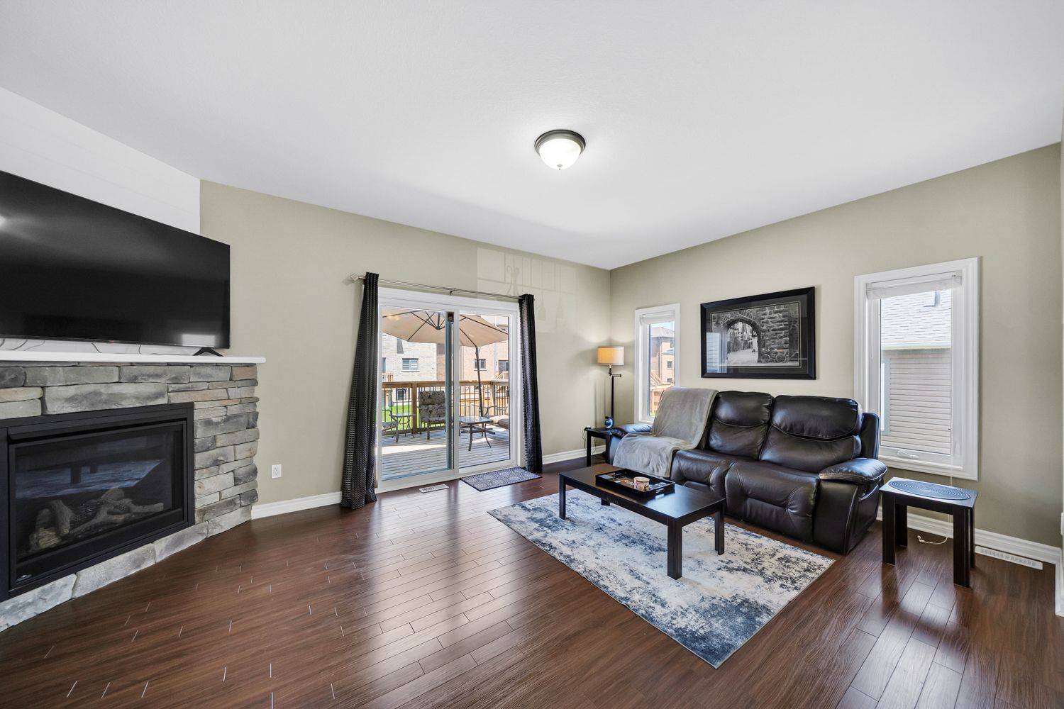 219 Centre ST, Clearview, ON L0M 1S0