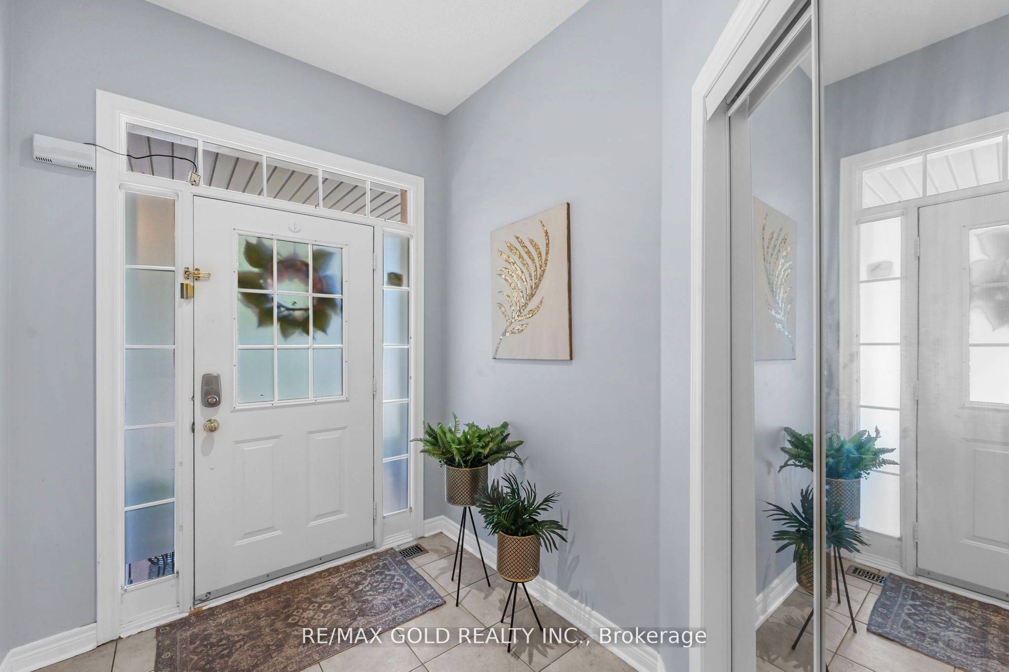 22 Nathaniel CRES, Brampton, ON L6Y 5M5