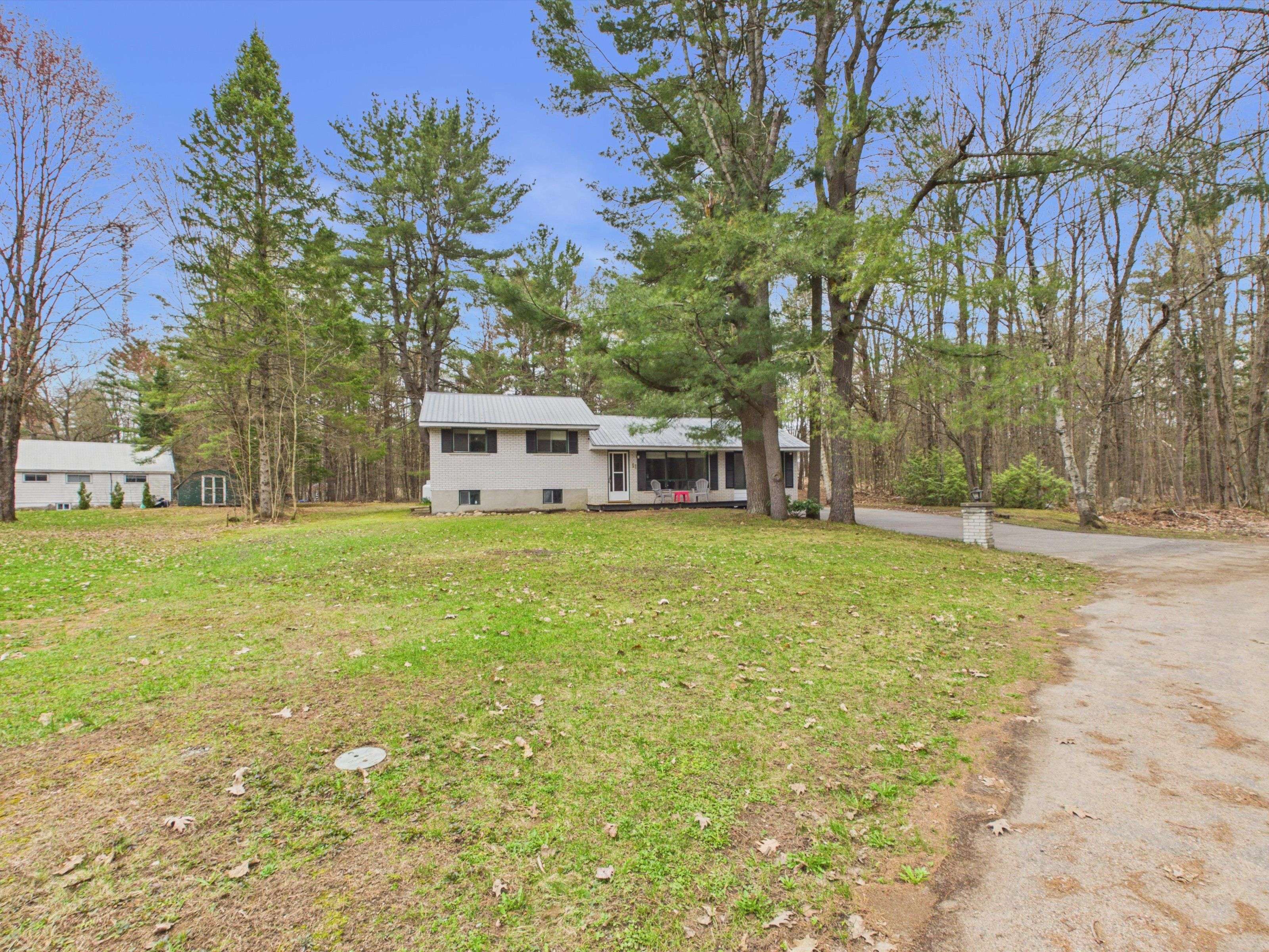 11 Beacon LN, Bracebridge, ON P1L 1L6