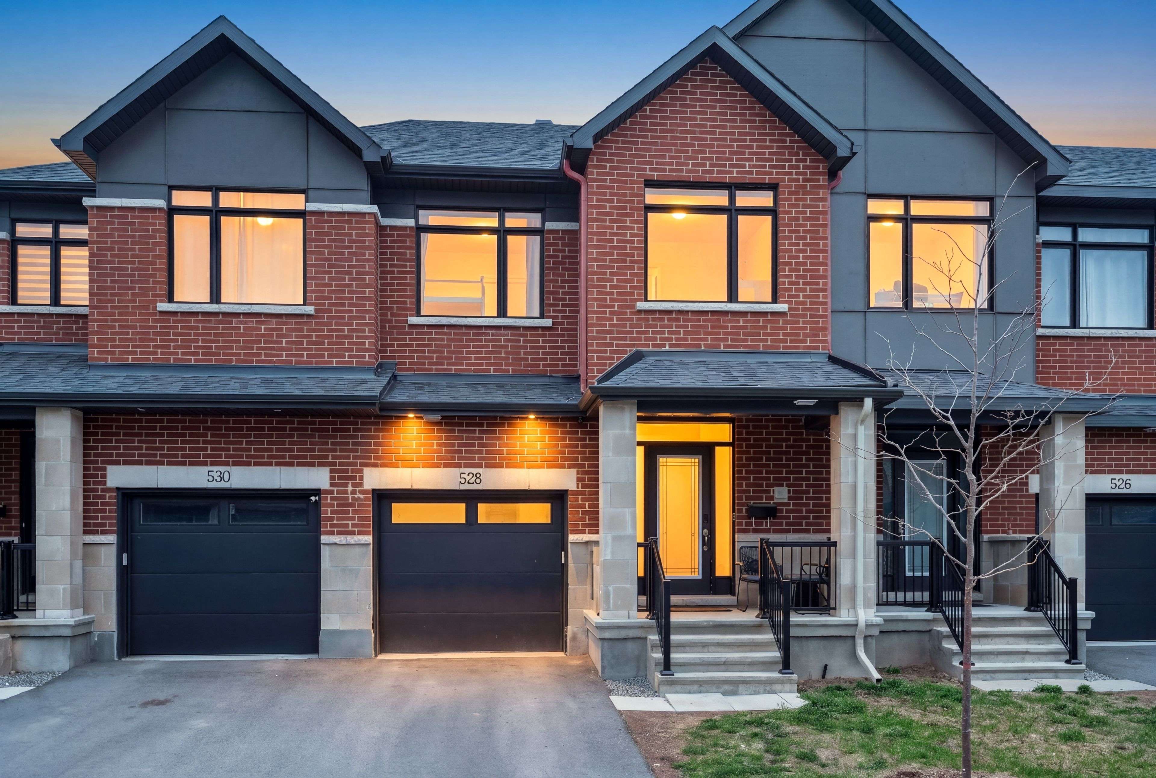 528 Corretto PL, Barrhaven, ON K2J 6Z1
