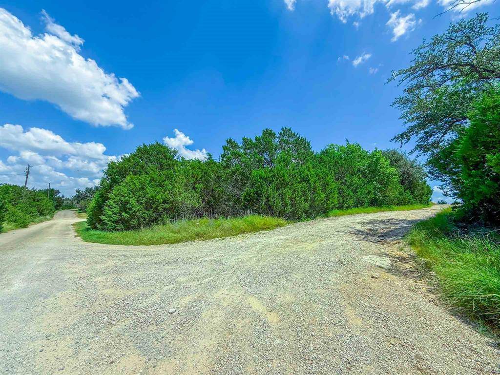 2100 Sabine Street, Granbury, TX 76048