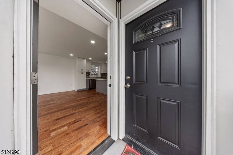 420 18Th Ave, Newark City, NJ 07108