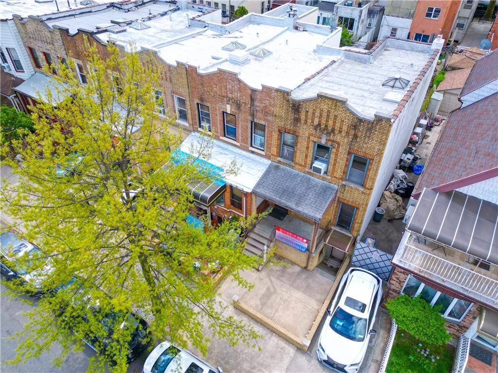 1722 70th ST, Brooklyn, NY 11204