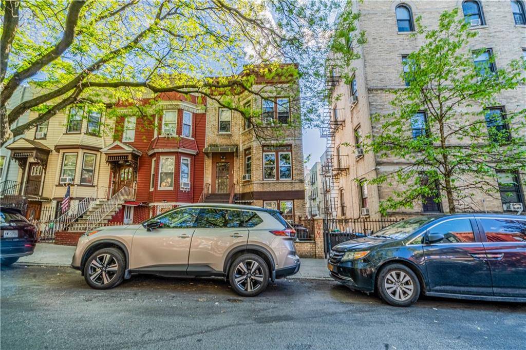 414 48th ST, Brooklyn, NY 11220