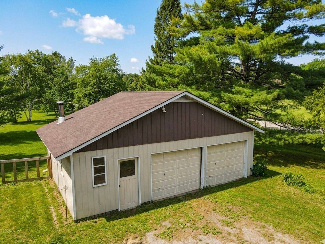 6237 2 Concession, Clearview, ON L0M 1N0