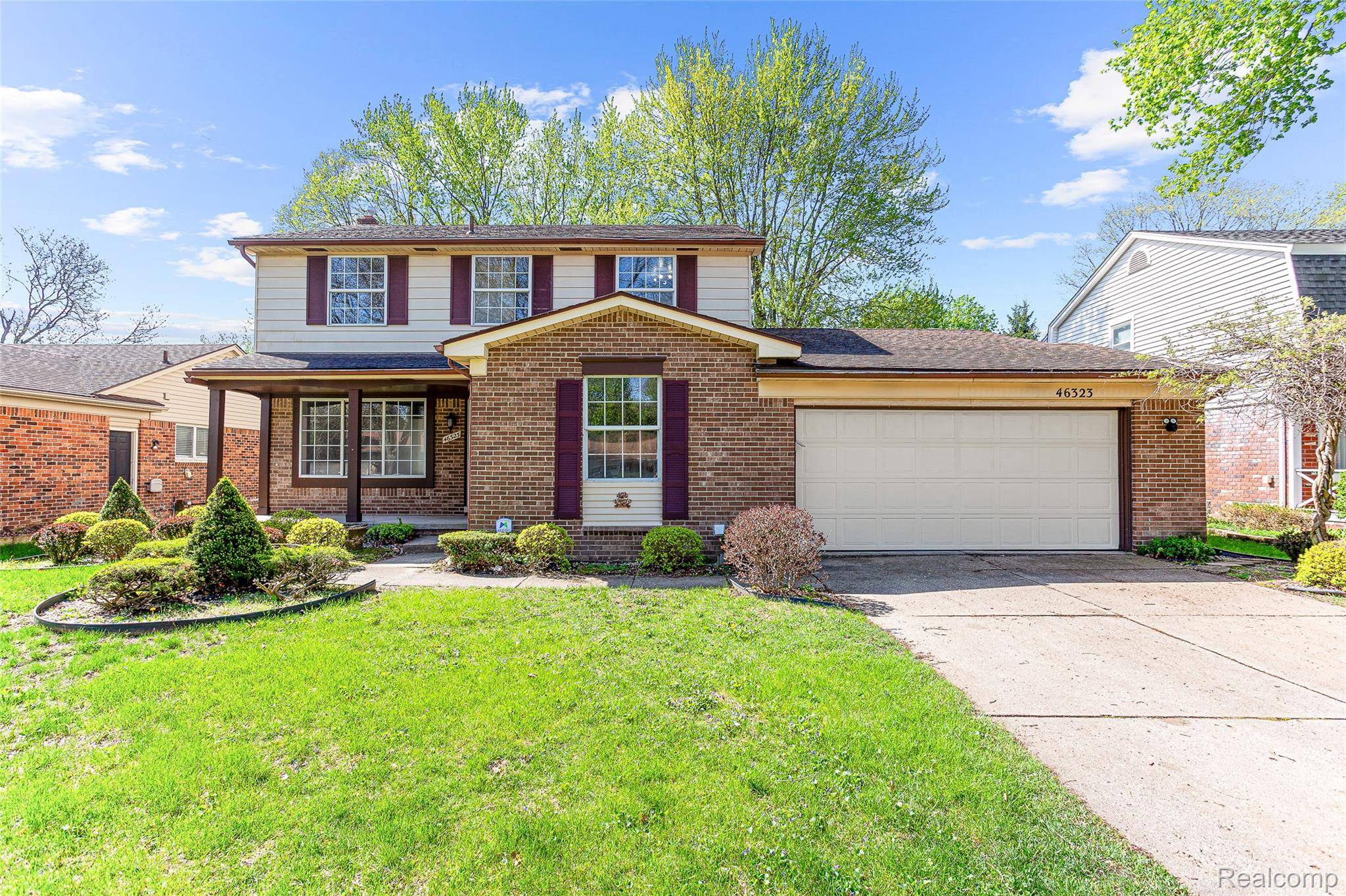 46323 Gainsborough DR, Canton Charter Township, MI 48187
