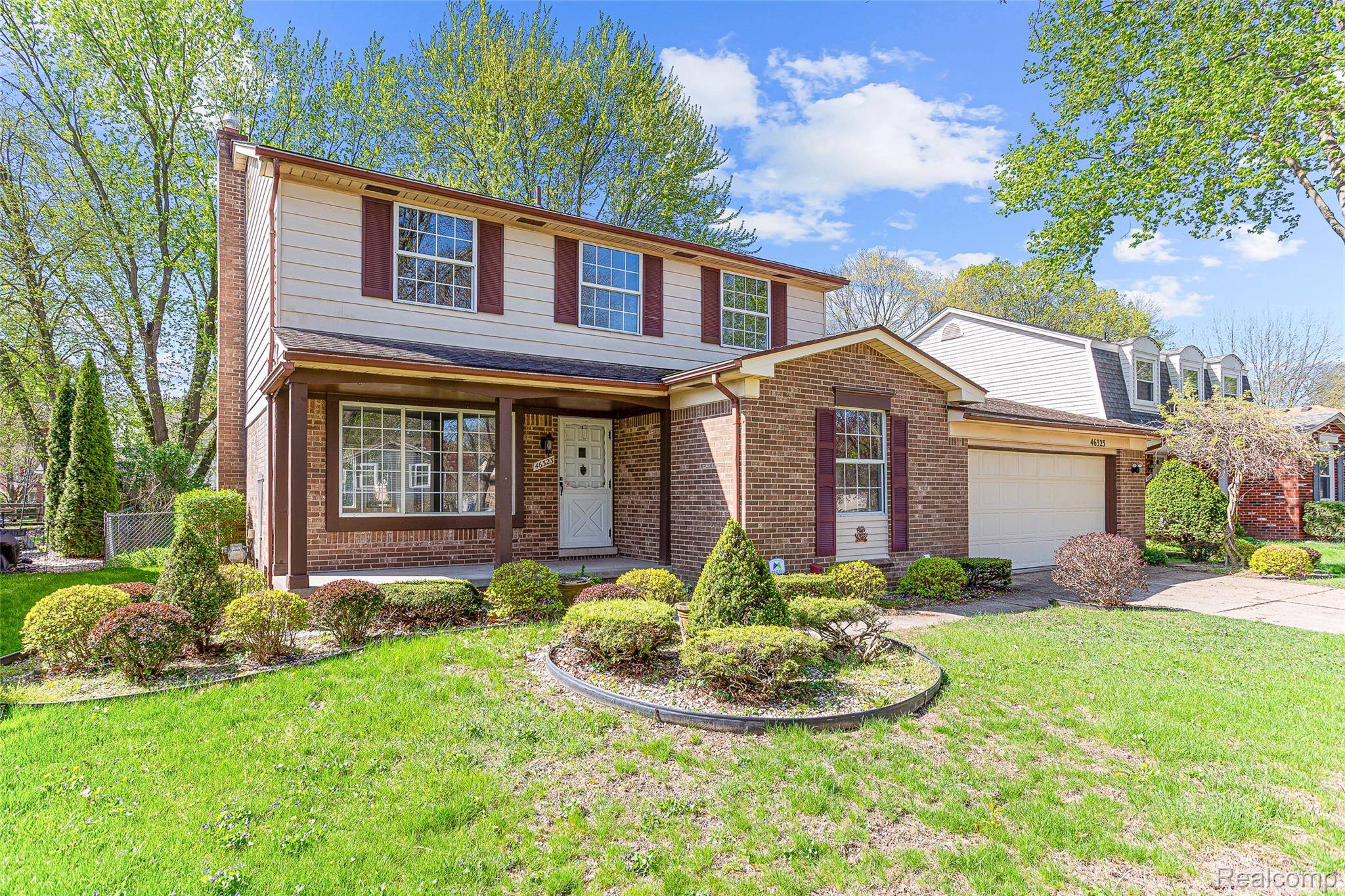 46323 Gainsborough DR, Canton Charter Township, MI 48187