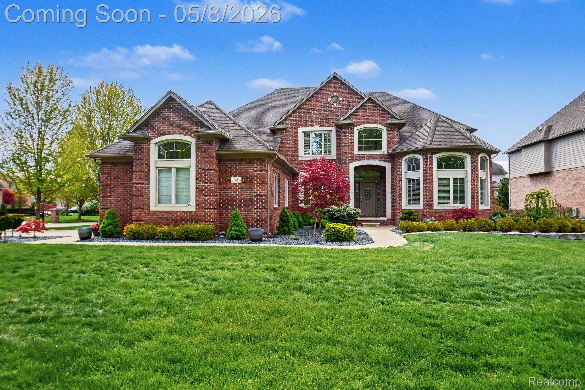 6086 Admiral CT, Washington Township, MI 48094