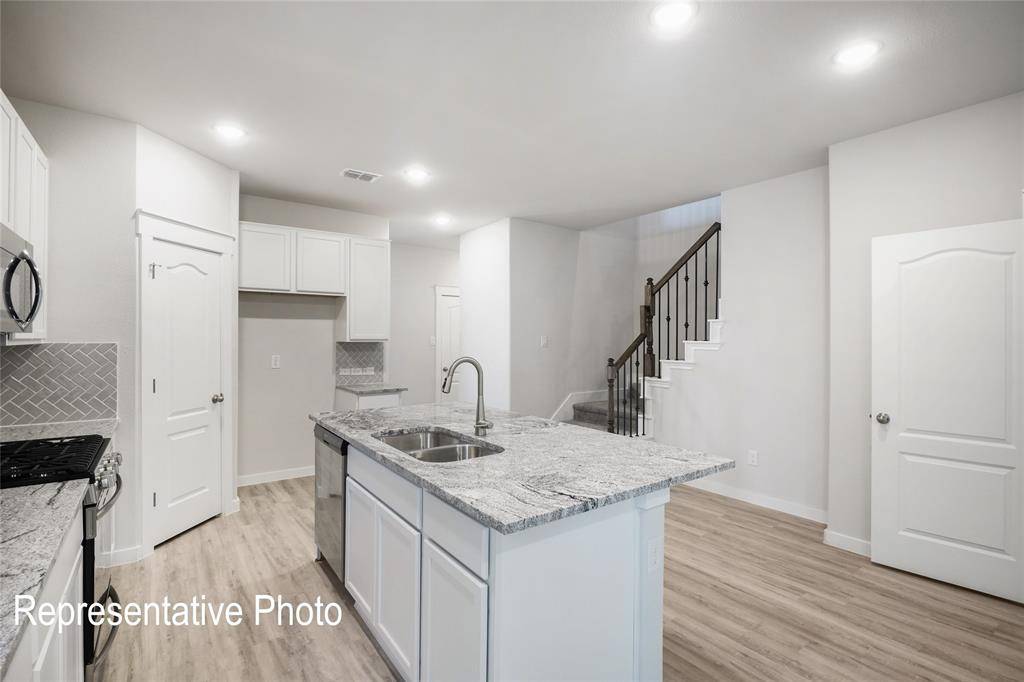 3919 Sky Drive, Sherman, TX 75090