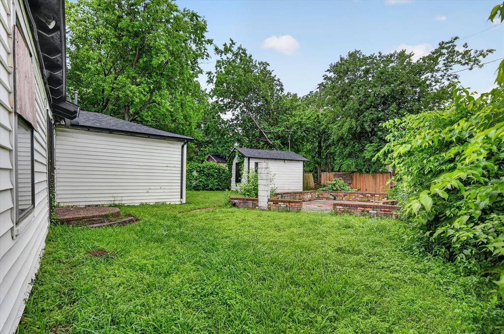 7960 Olusta Drive, Dallas, TX 75217
