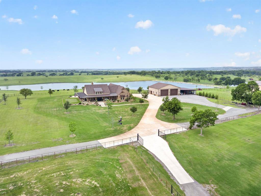 501 Alsdorf Road, Ennis, TX 75119