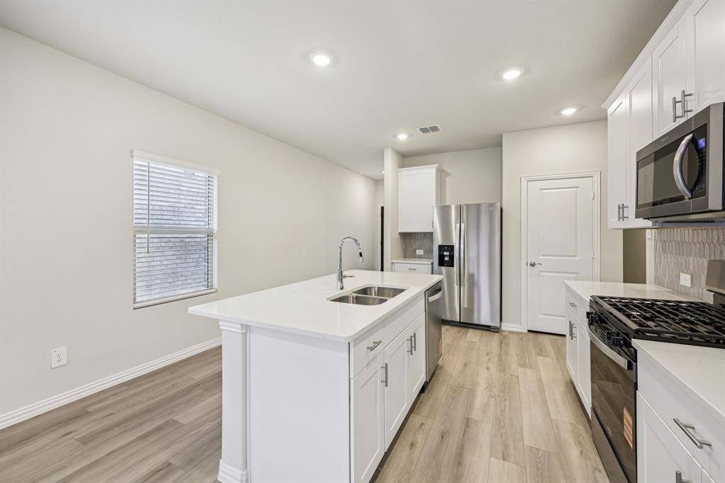 2113 Rannoch Street, Sherman, TX 75092