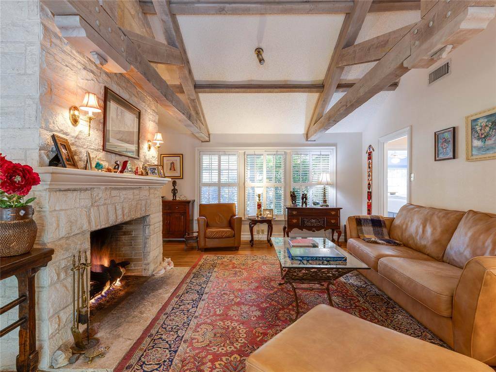 2500 Boyd Avenue, Fort Worth, TX 76109