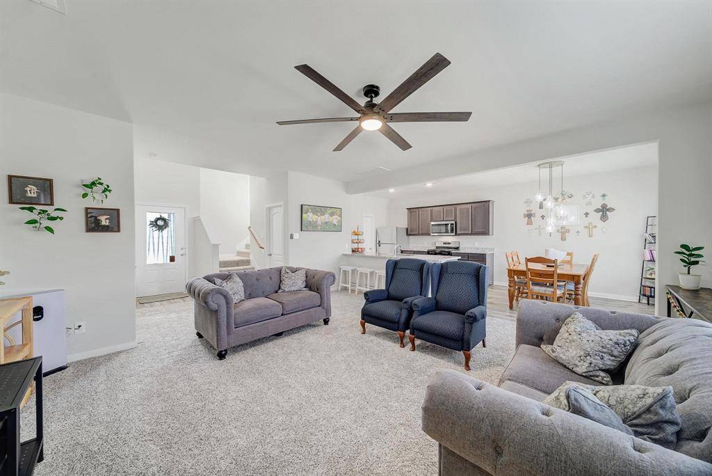 10852 Copper Hills Lane, Fort Worth, TX 76108