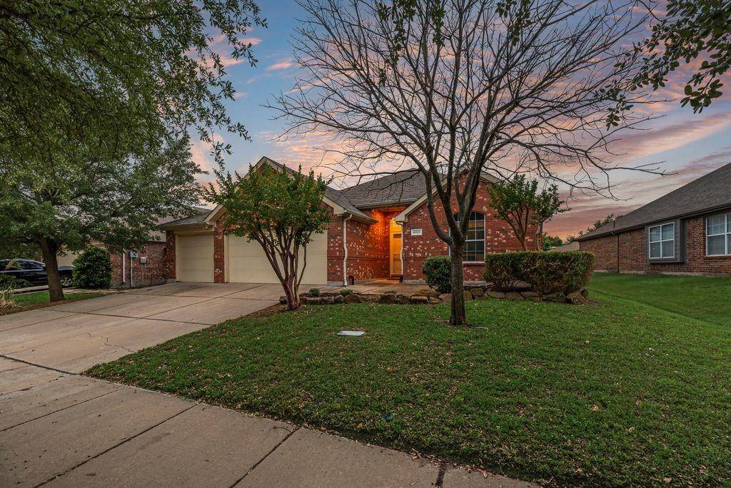 4021 Heavenly Way, Heartland, TX 75126