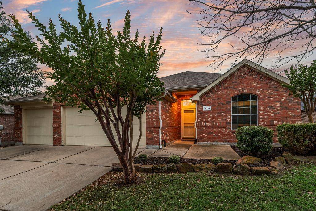 4021 Heavenly Way, Heartland, TX 75126