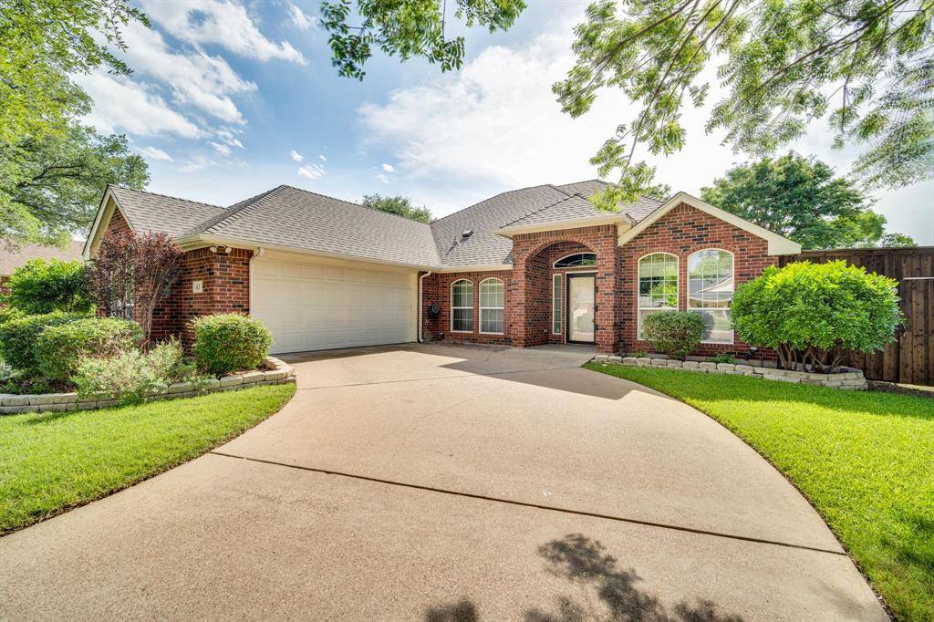 1631 Ross Drive, Midlothian, TX 76065