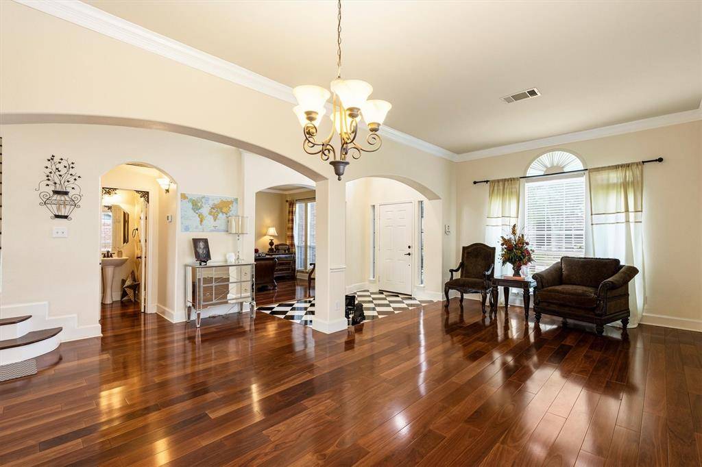 306 Dover Heights Trail, Mansfield, TX 76063