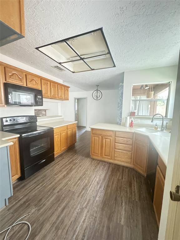 6846 Bullinger Drive, Spring, TX 77379