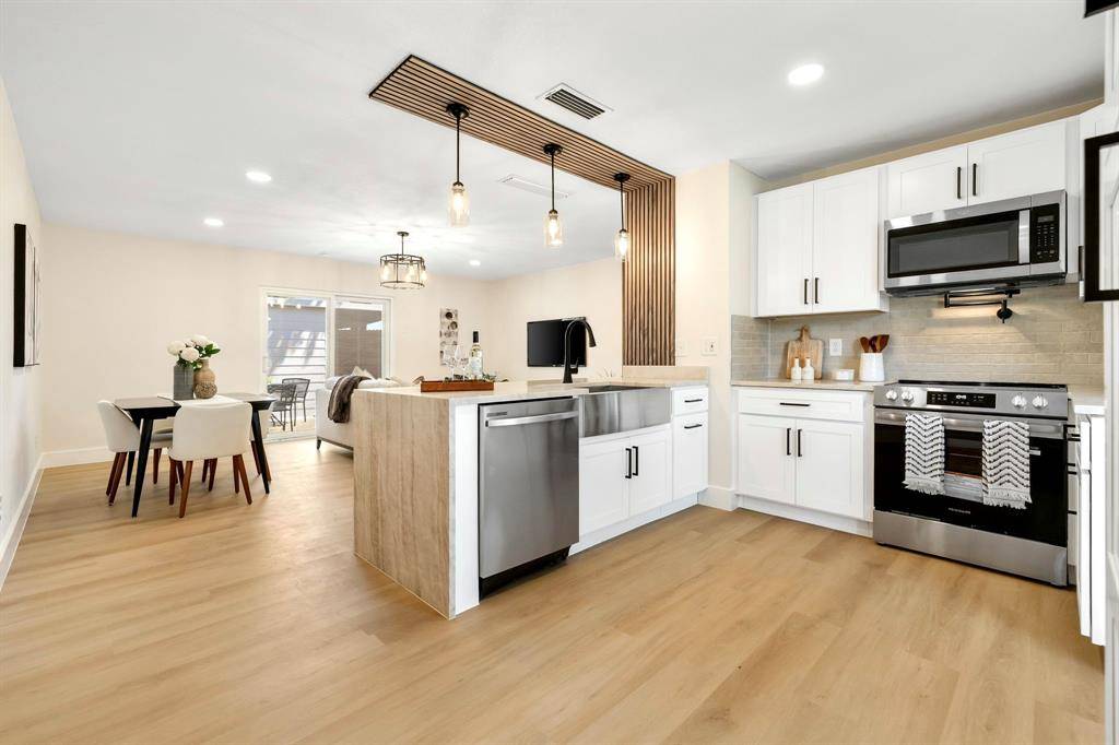 933 Wandering Way Drive, Allen, TX 75002
