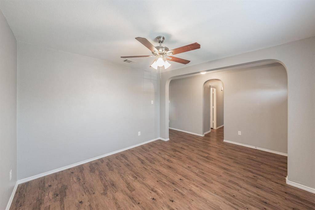 1766 Pioneer Way, Lancaster, TX 75146