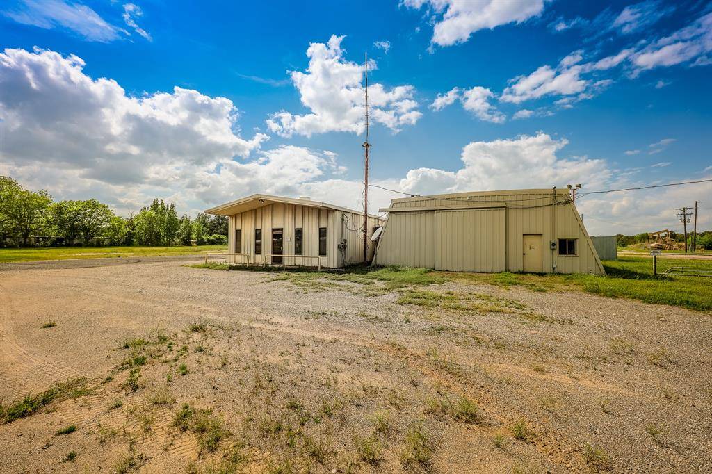 2617 ST HWY 79, Carthage, TX 75633