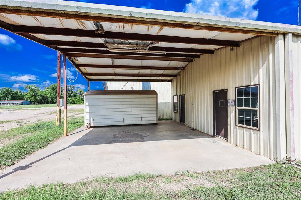 2617 ST HWY 79, Carthage, TX 75633