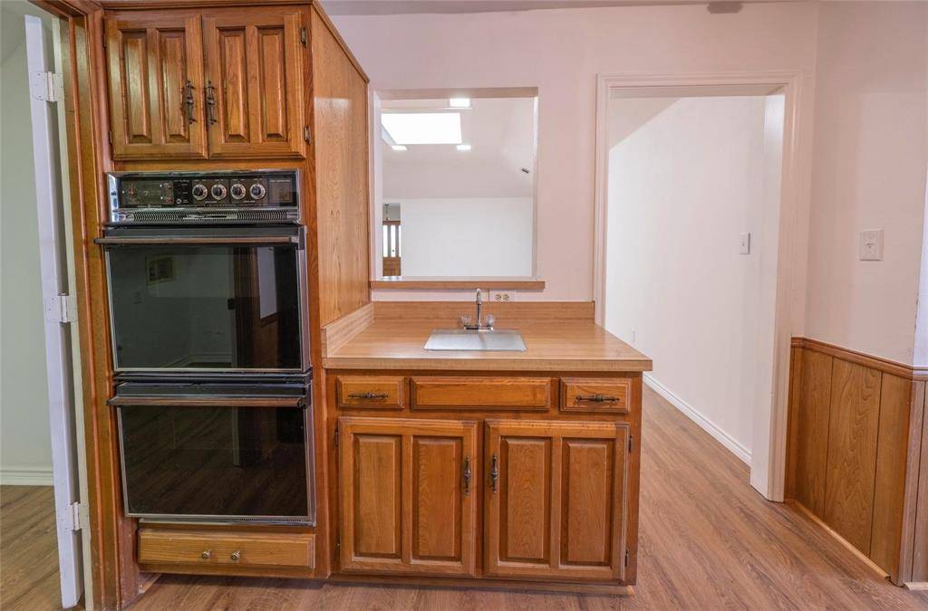 7111 Pleasant View Drive, Dallas, TX 75231