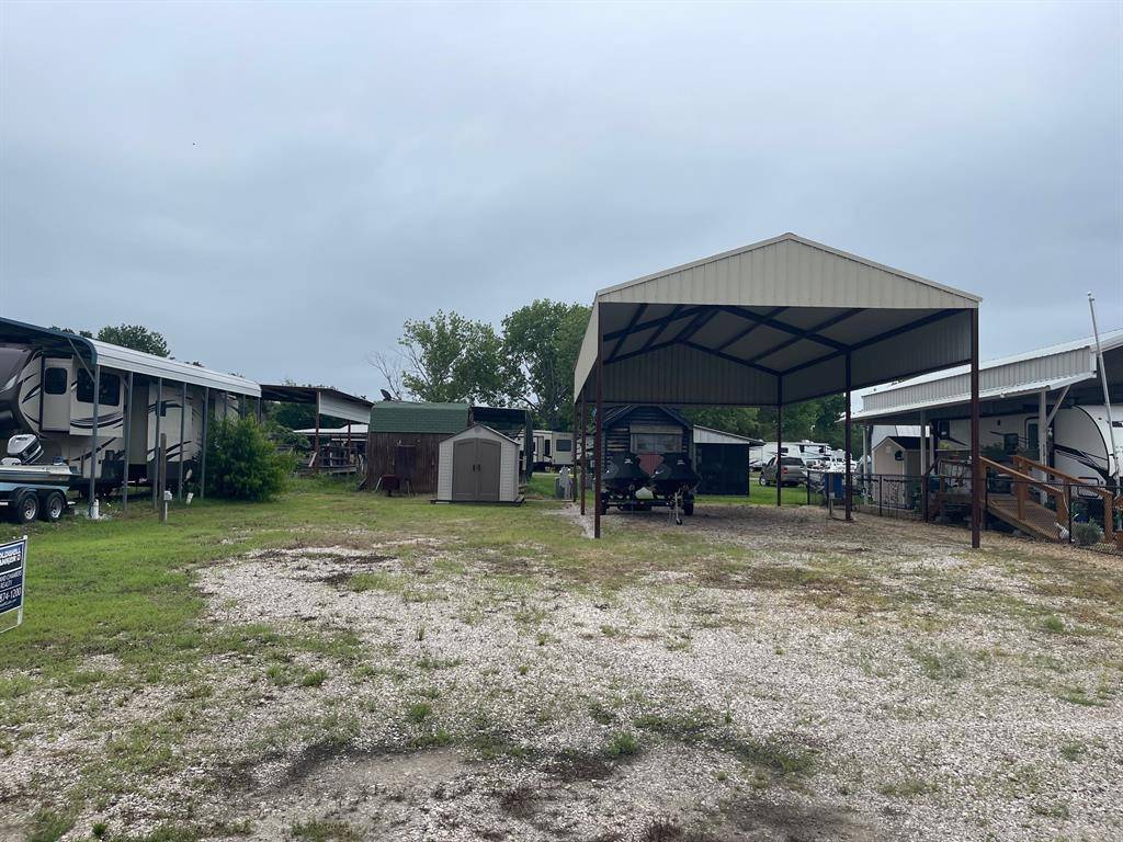 2081 Pelican Isle Drive, Kerens, TX 75144