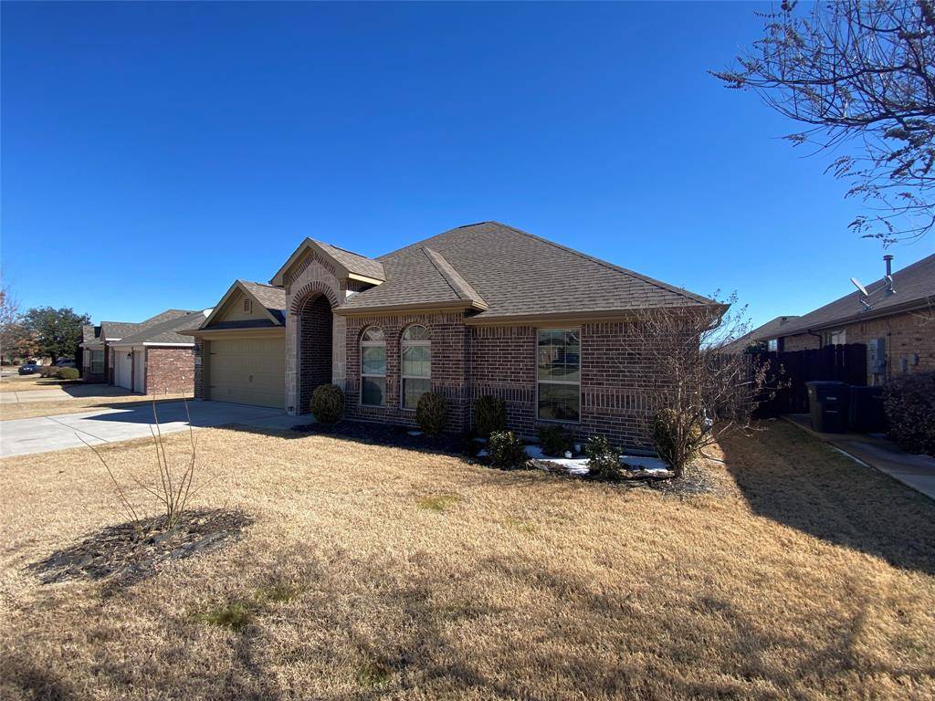 7504 Innisbrook Lane, Fort Worth, TX 76179