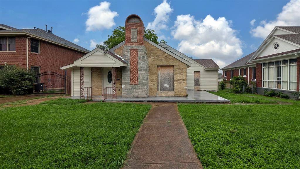 2718 South Boulevard, Dallas, TX 75215