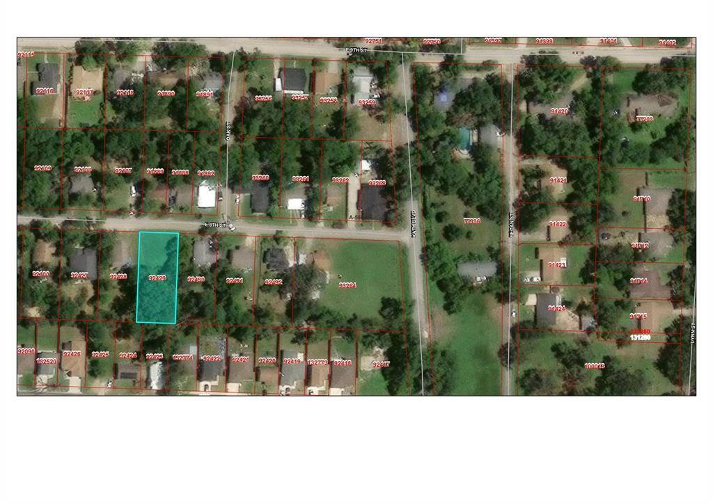 704 E 8th Street, Bonham, TX 75418