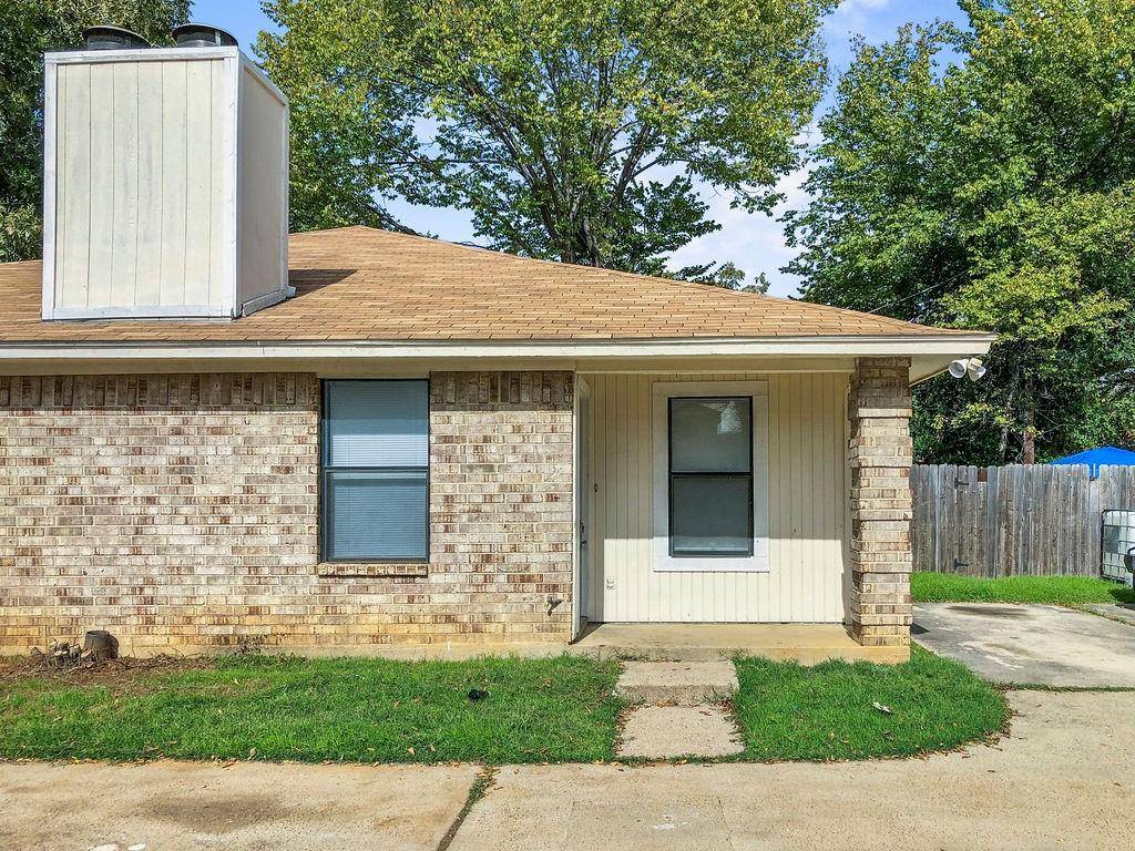 821 N Mesquite Street #B, Arlington, TX 76011