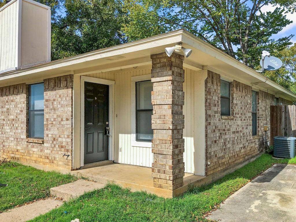 821 N Mesquite Street #B, Arlington, TX 76011