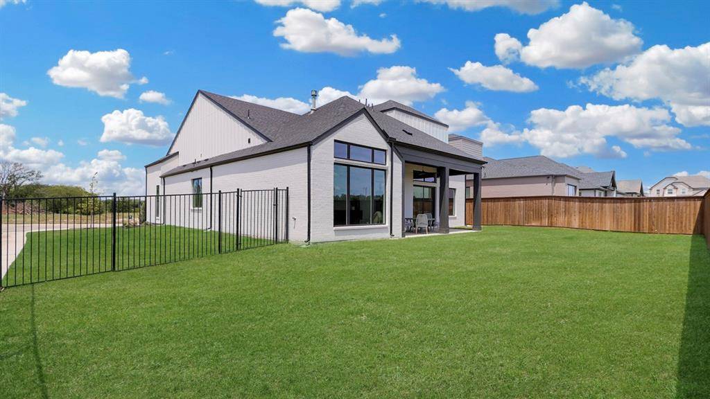 165 Lantern Ridge Drive, Aledo, TX 76008