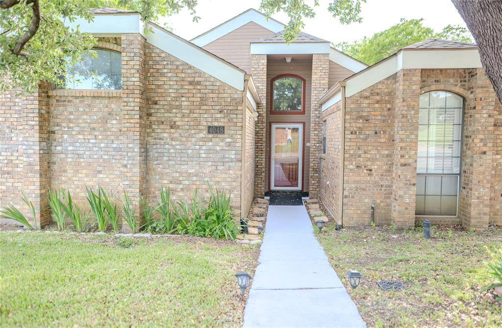 4048 La Costa Court, Irving, TX 75038