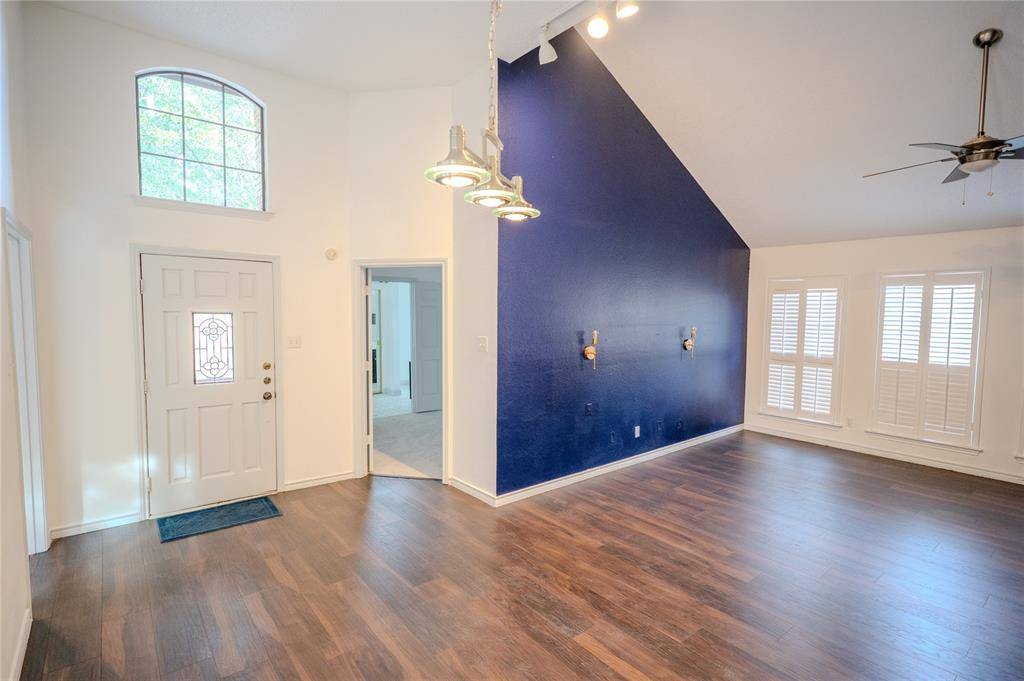 4048 La Costa Court, Irving, TX 75038