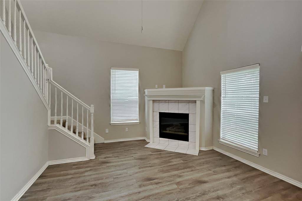 2407 Elliott Avenue, Mansfield, TX 76063