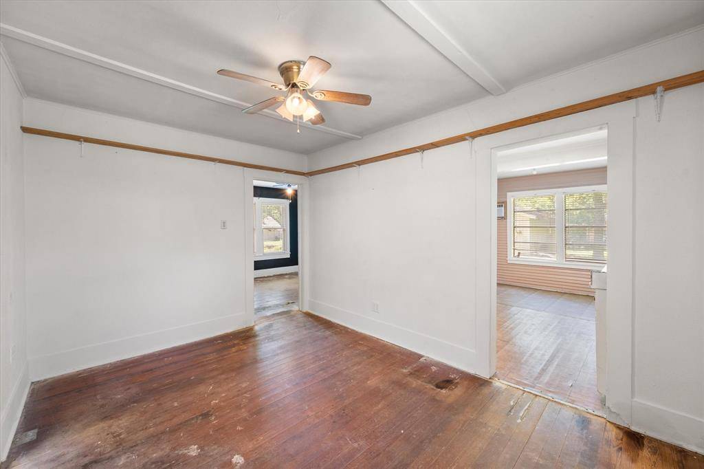 115 Woodland Avenue, Corsicana, TX 75110