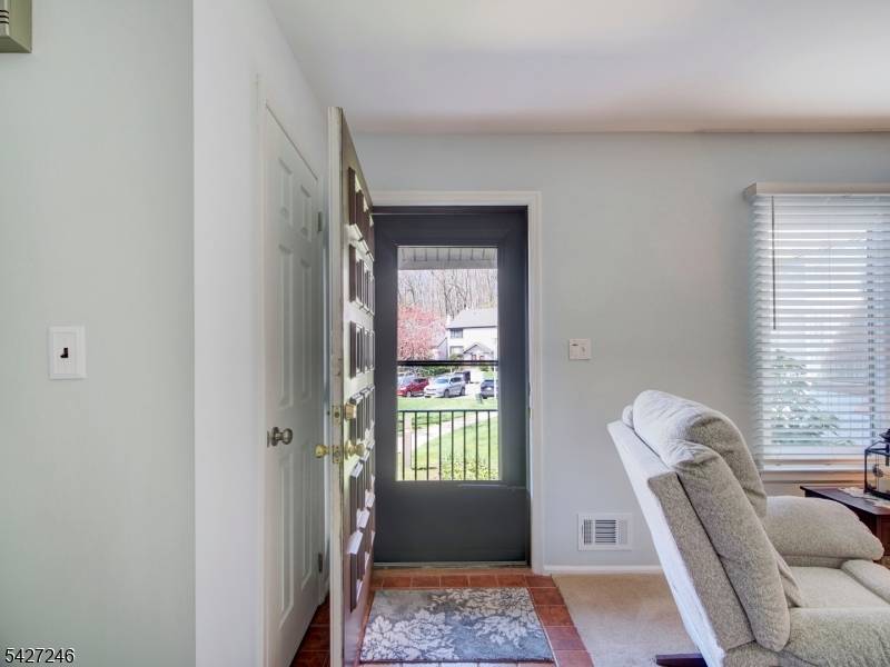 13224 Dell Pl #224, Stanhope Boro, NJ 07874