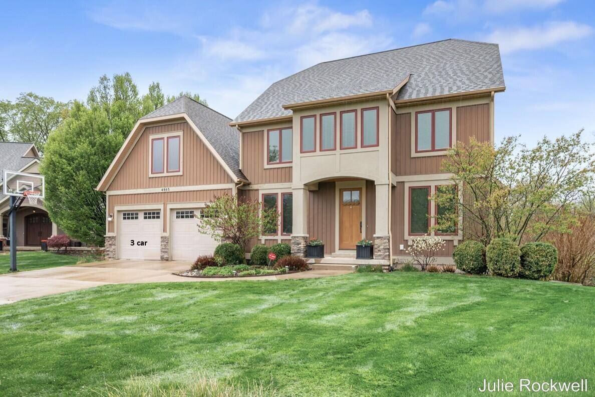 4985 W Village CT SE, Ada Twp, MI 49301