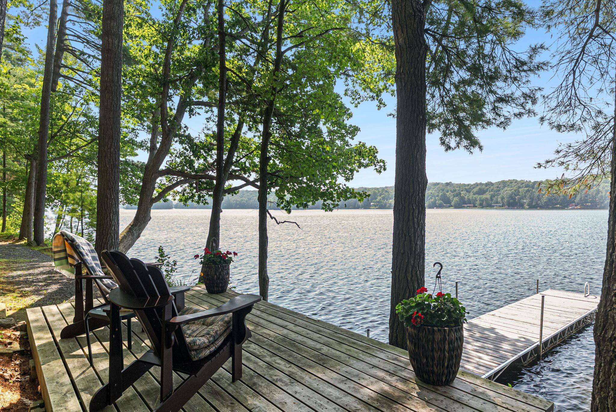 216 Connies LN, Rideau Lakes, ON K0G 1X0