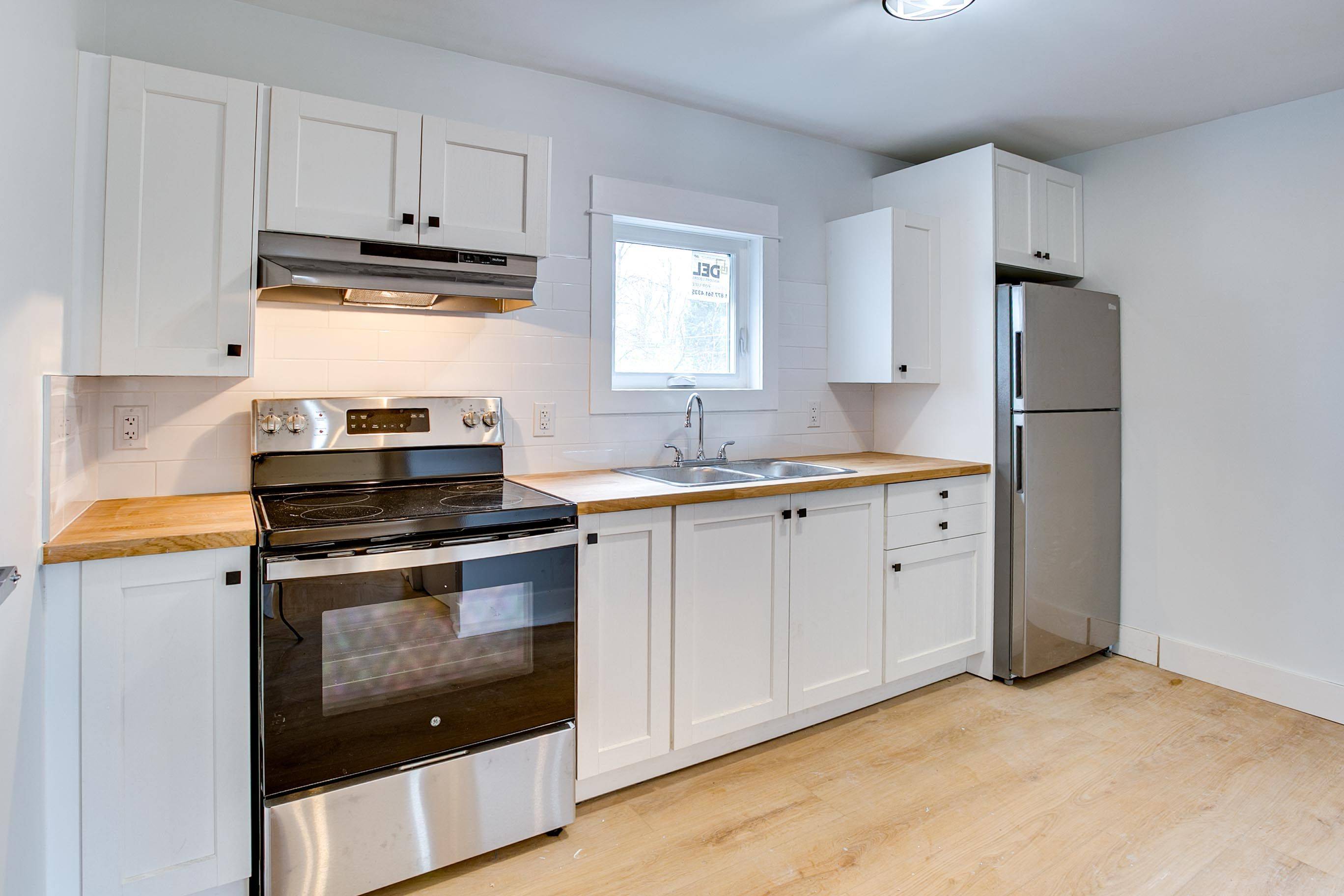 316 Elmwood AVE #2, Fort Erie, ON L0S 1B0
