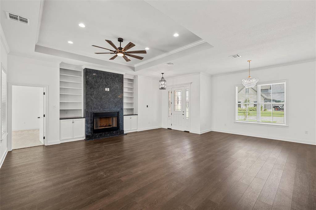 113 Water View Lane, Robinson, TX 76706