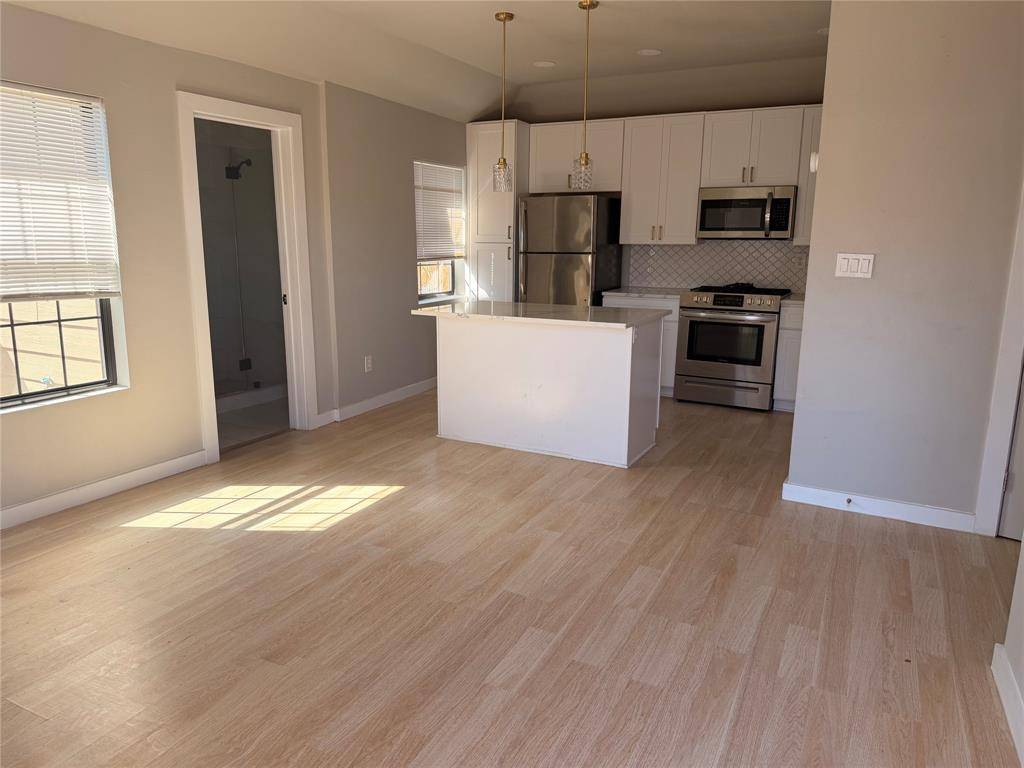 1115 S Glasgow Drive #2, Dallas, TX 75223