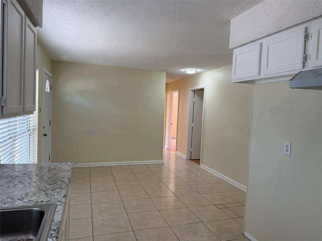 6424 Truman Drive, Fort Worth, TX 76112