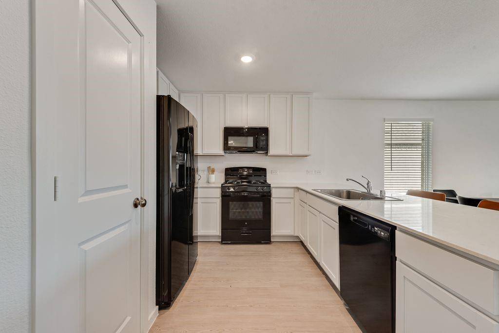 14112 Hammersmith Street, Pilot Point, TX 76258
