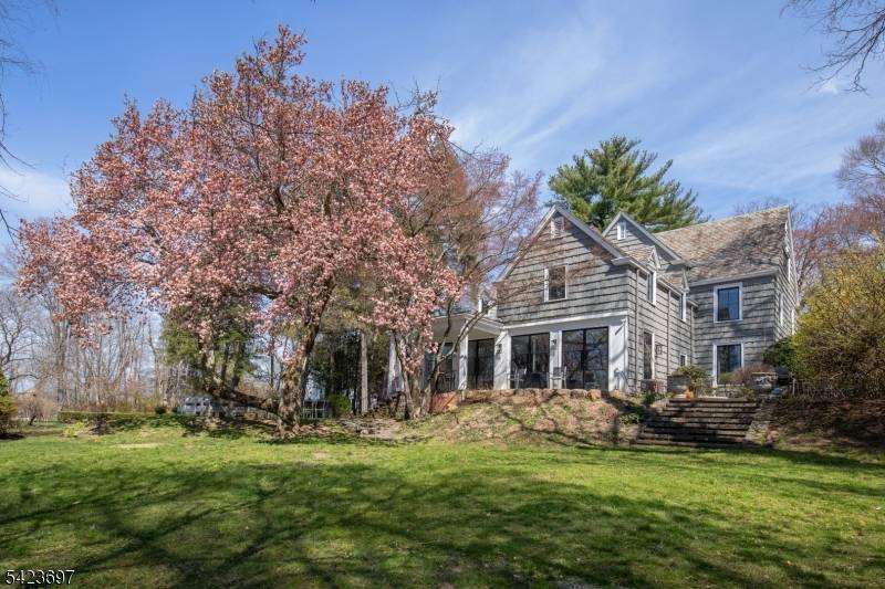 45 Village Road, Harding Twp., NJ 07976